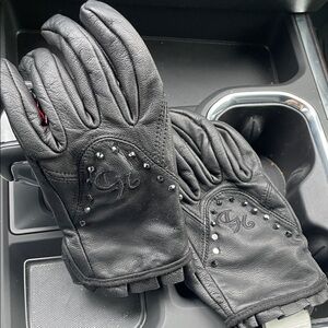 Harley-Davidson Black Leather Studded Gloves
